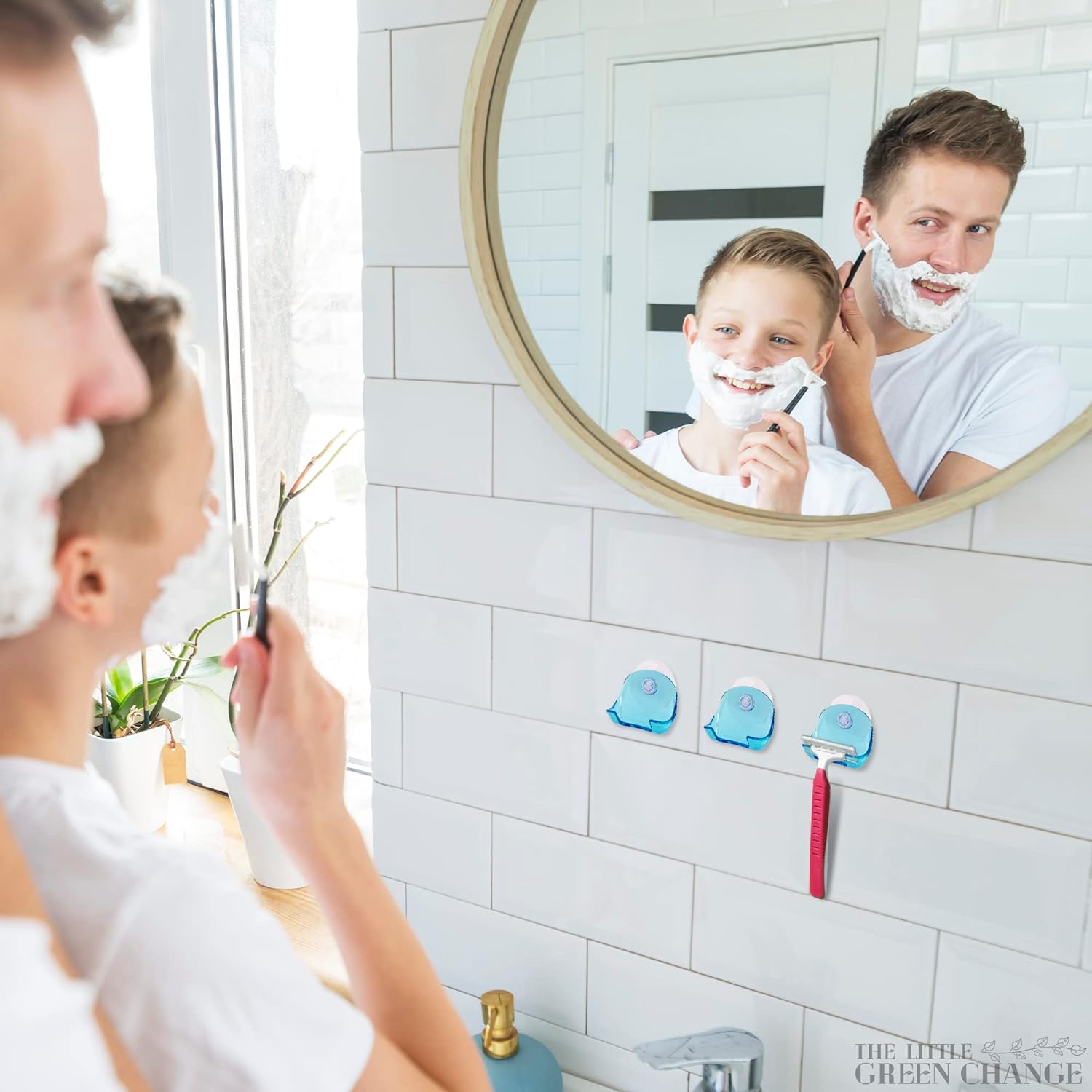 1PCS Plastic Razor Holder for Shower Wall - Suction Cup Razor Holder Razor Hooks for Bathroom Shaver Holder