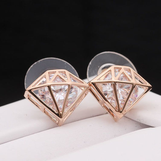 Fashion Ear Wearing Crystal Shape Stud Gold Color Womens Earings And Accessories