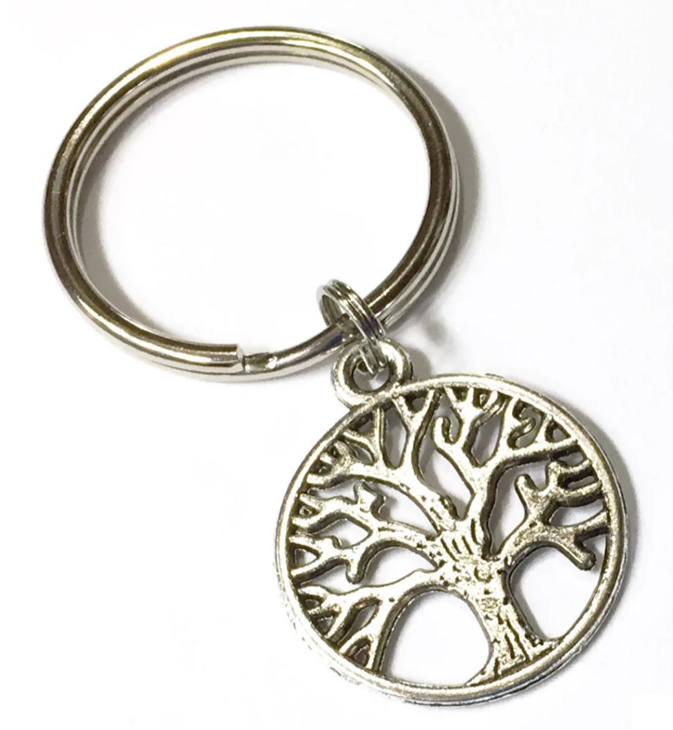 Tree of life keychain All Metal Antique Silver Family Gift Key Ring
