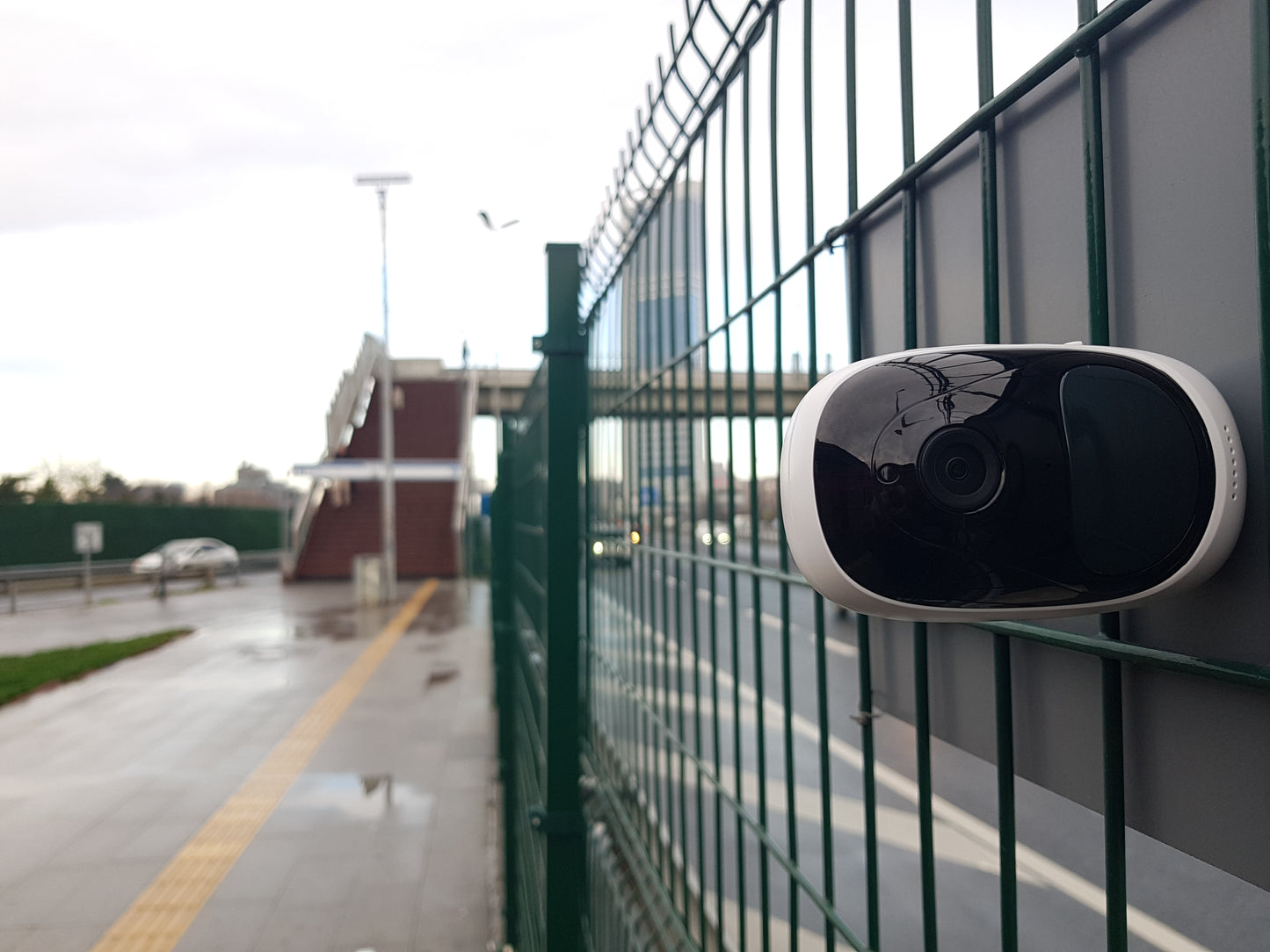 Reolink Outdoor Wireless Security Camera – 1080P WiFi, Night Vision, PIR Motion, Two-Way Audio