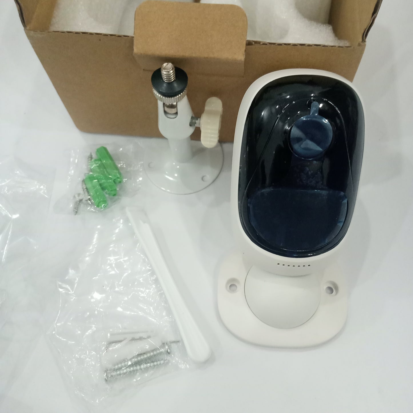 Reolink Outdoor Wireless Security Camera – 1080P WiFi, Night Vision, PIR Motion, Two-Way Audio