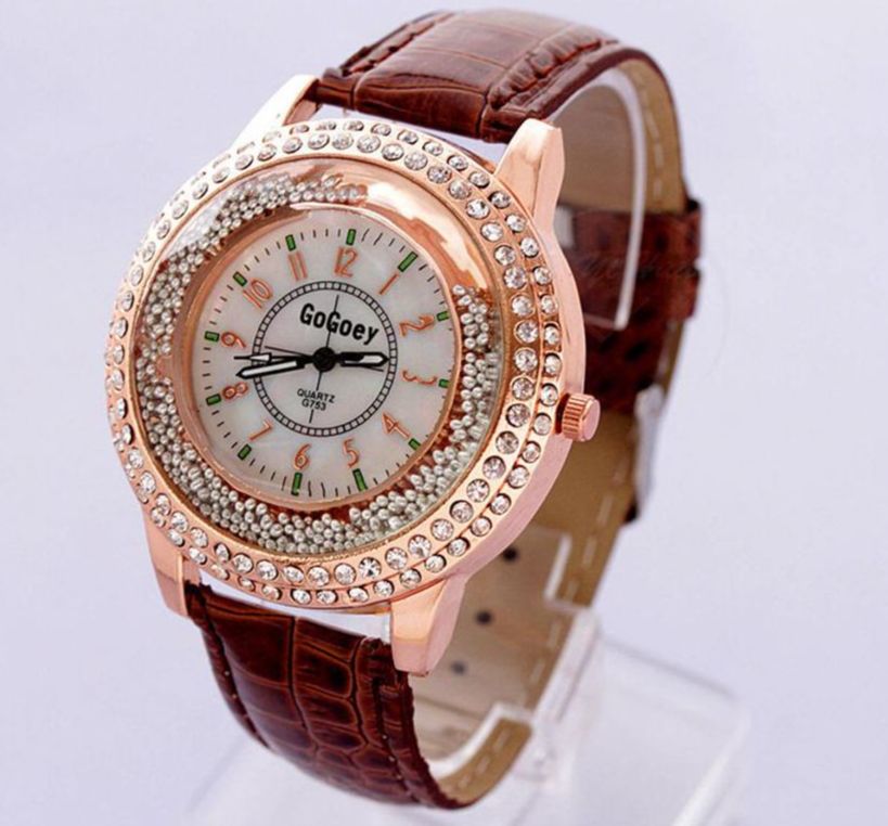 Causal Fashion Diamond Women quartz Watch Bracelet Ladies Colorful gemstones Wrist Watches