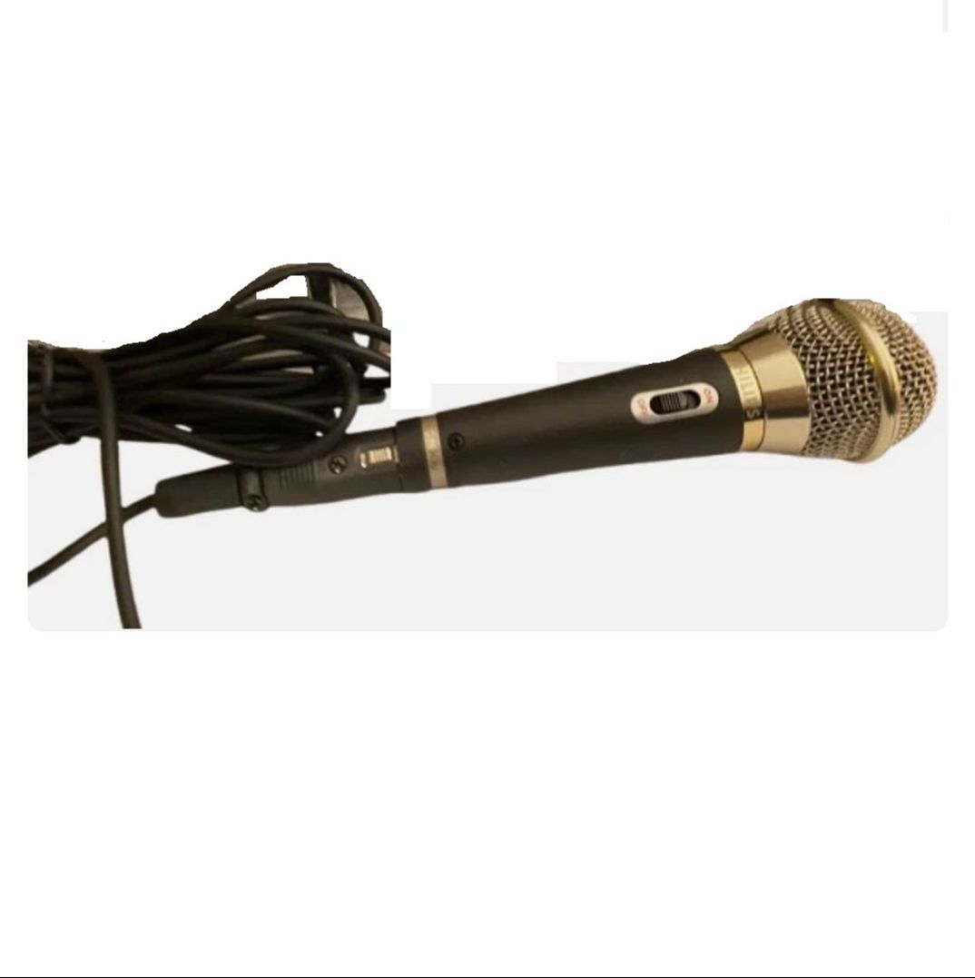 SBC MD600 Black Wired Dynamic Microphone with 5m Cable – Durable Professional Vocal Mic for Karaoke, PA & Recording