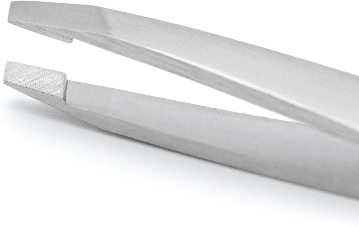 Slant Tweezer Handmade Professional Eyebrow Facial & Hair Remover No gaps superior quality 1 pack (slant) Silver