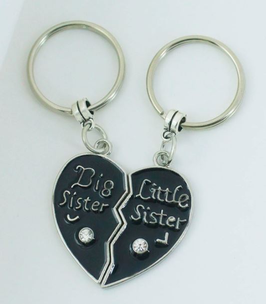 Big Sister Little Sister Love KeyRing 2 Pcs Metal keychain