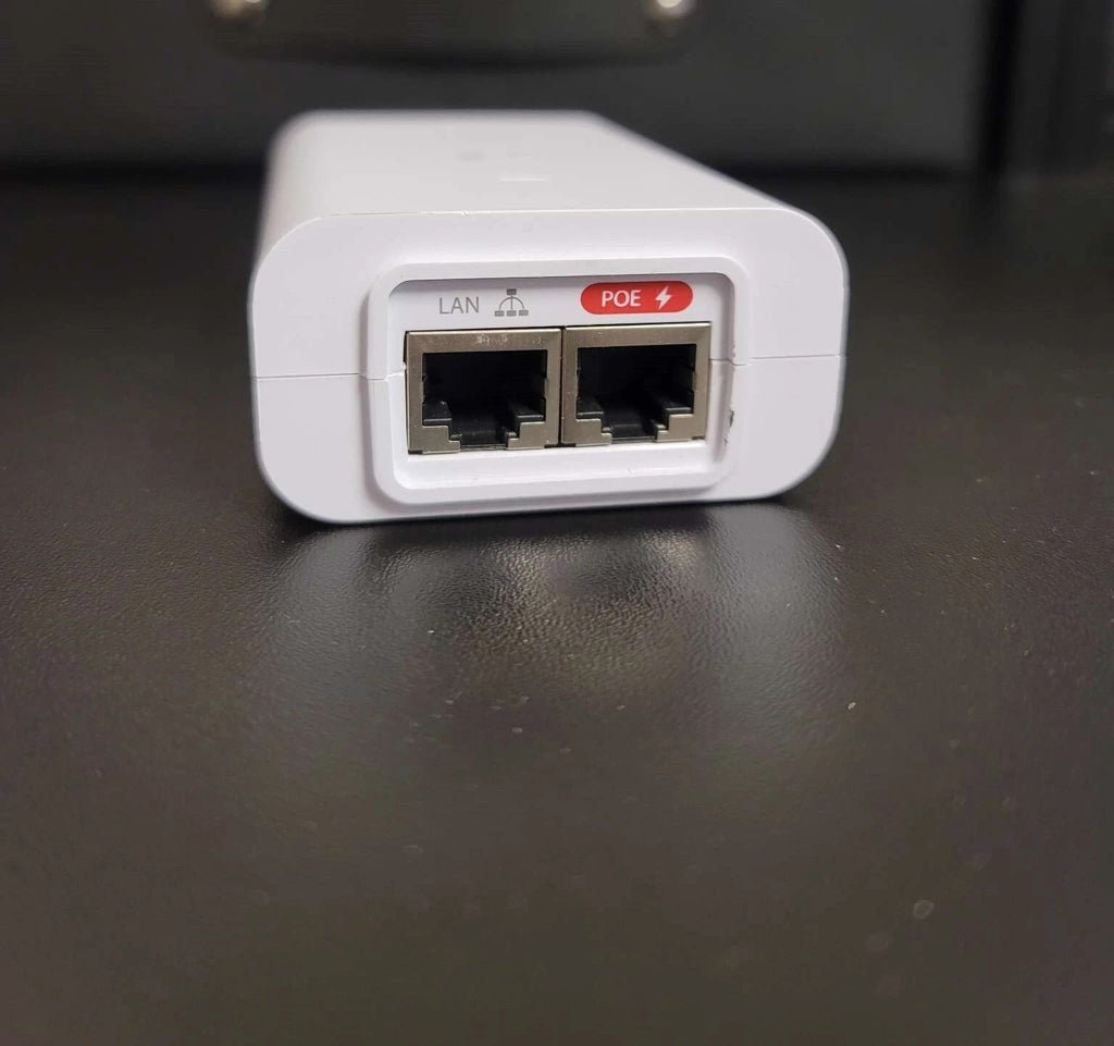 ⚡ 24V • 1A Gigabit PoE Injector – Ubiquiti GP-H240-100G for airFiber X Series Reliable Power for High-Performance Networking